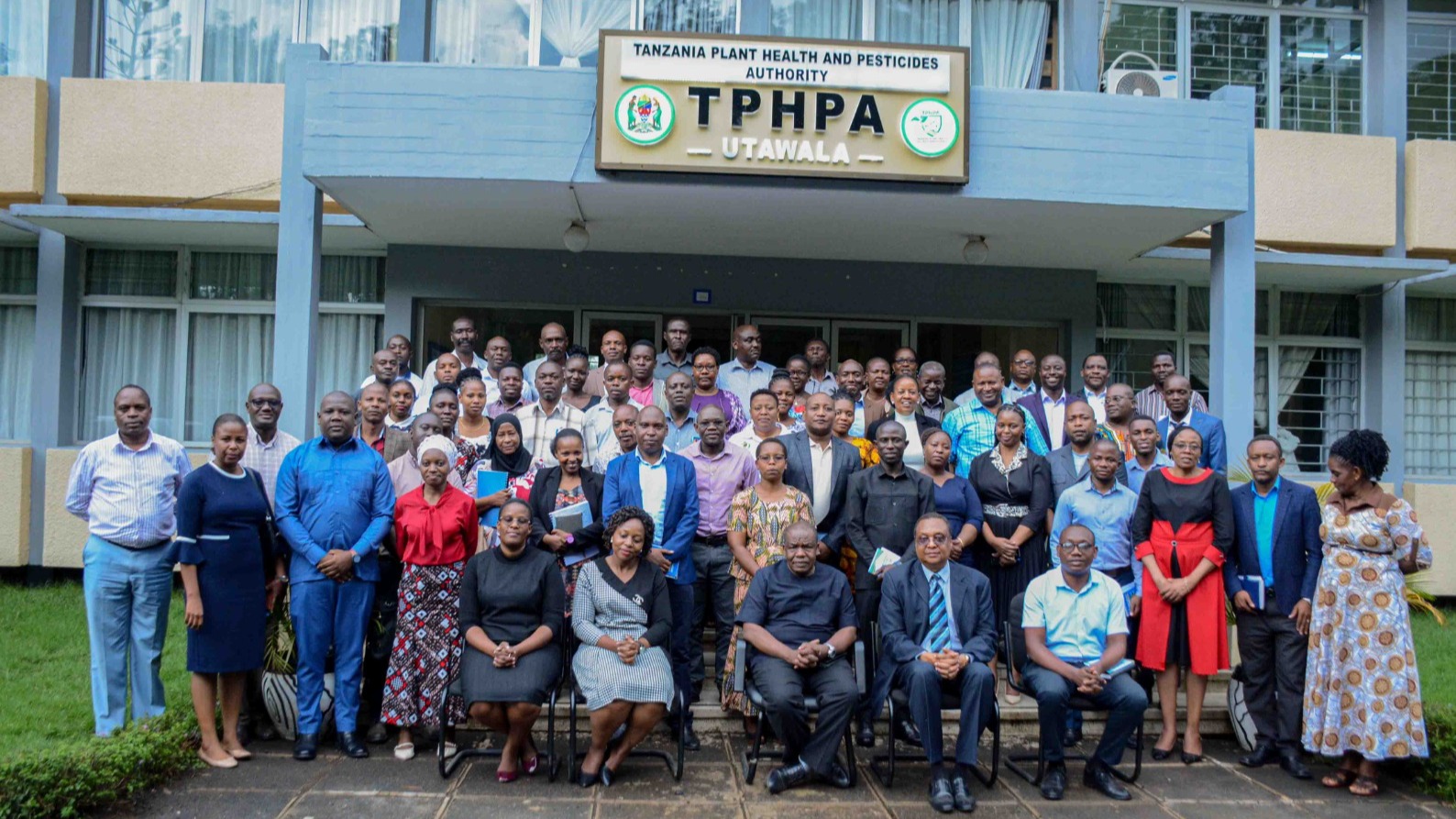 PROF. TEMU AZINDUA BARAZA LA WAFANYAKAZI LA MAMLAKA YA AFYA YA MIMEA NA VIUATILIFU TANZANIA (TPHPA)